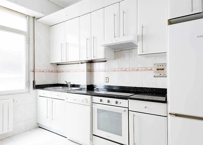 10 Minutos Andando Casco Viejo Y Del Centro דירה בילבאו